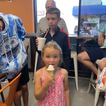 Twisters Ice Cream Cafe - Ice Cream & Frozen Yogurt Near Me - Palm Coast, Florida