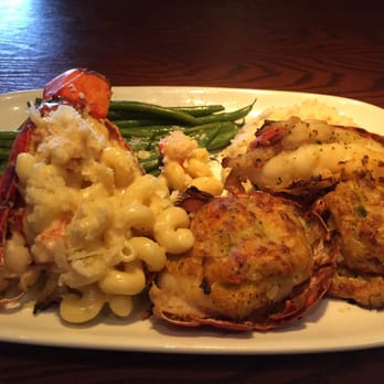 Red Lobster - Lobster tails with Mac and cheese, mashed potatoes and grilled asparagus. Delish! - Seafood Near Me - Brea, California Red Lobster - Lobster tails with Mac and cheese, mashed potatoes and grilled asparagus. Delish! - Seafood Near Me - Brea, California