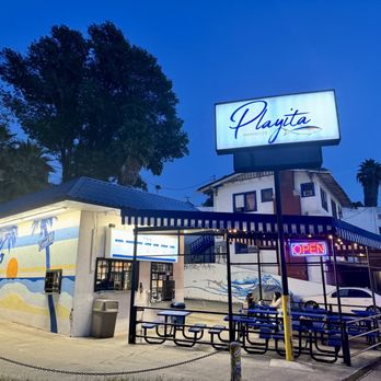 Playita Mariscos - Seafood Near Me - Los Angeles, California