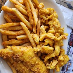 Makris Lobster & Steak House - Haddock/clam strips, large