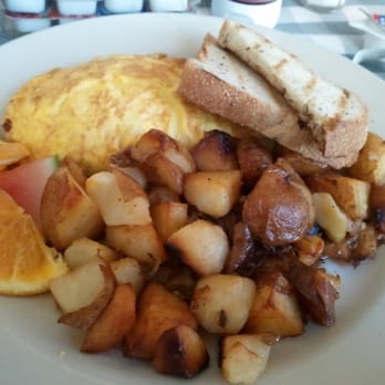 Fig Tree Cafe - Spicy Sausage Omelet - Sandwiches Near Me - Pacific Beach, California Fig Tree Cafe - Spicy Sausage Omelet - Sandwiches Near Me - Pacific Beach, California
