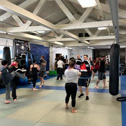Claudio Franca - Brazilian Jiu-Jitsu - Adult kickboxing Monday-Thursday 5:30-6:30pm. All skill levels welcome!