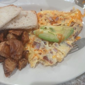 Sunset Grill - California omelette was packed full of goodies and very filling. - American Near Me - Fredericksburg, Texas