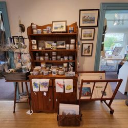 Leigh Barry Watercolors And Gifts