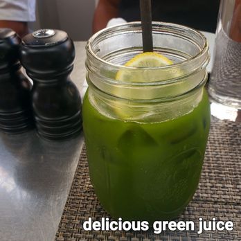 Cafeteria - apple, parsley, cucumber, kale, celery, ginger, lemon. Yummy!! - 7/28/2024 - New American Near Me - New York, New York