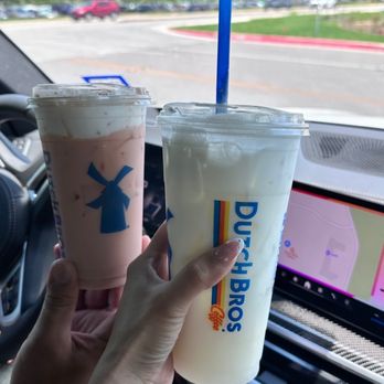 Dutch Bros Coffee - Strawberry Chai Horchata on ice w cinnamon on top Green Tean in ice w soft top 4 pumps liquid cane sugar - Juice Bars & Smoothies Near Me - San Antonio, Texas