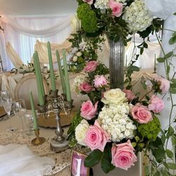 Affections Floral Design and Event Planning - Floral