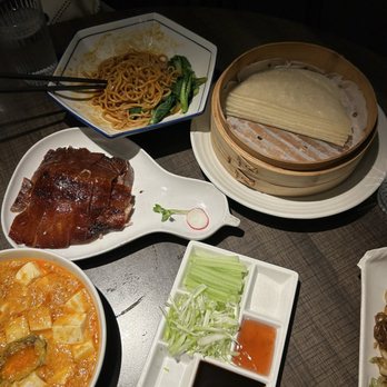 Uluh - Brown Sugar Glazed Peking Duck (L) - Tea Rooms Near Me - New York, New York Uluh - Brown Sugar Glazed Peking Duck (L) - Tea Rooms Near Me - New York, New York