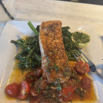 Wild Thyme Oceanside Eatery - Pan-Seared Salmon with Broccolini and Grape Tomatoes! - Breakfast & Brunch Near Me - Fort Lauderdale, Florida