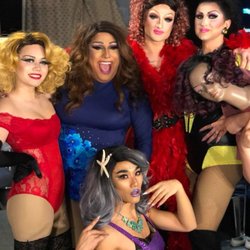 C4 Nightclub and Lounge - Some queens!