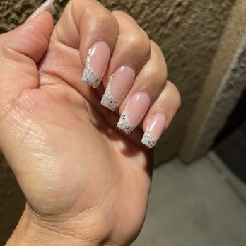 Cali Nails - Nail Salons Near Me - Bakersfield, California