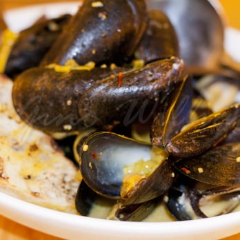 Autre Monde Café - Mussels au Sete - Mediterranean Near Me - Berwyn, Illinois Autre Monde Café - Mussels au Sete - Mediterranean Near Me - Berwyn, Illinois