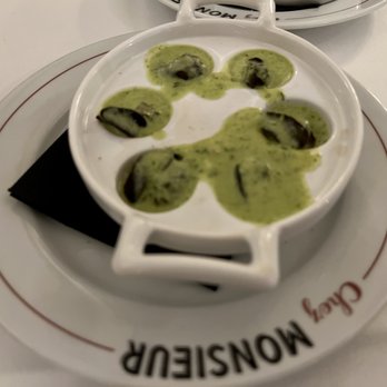 Chez Monsieur - Escargot - French Near Me - Paris, 75
