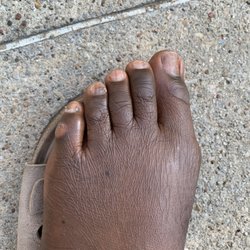 Tom Nail & Tan