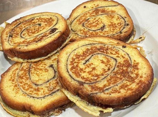 Cindy's on 34 by null