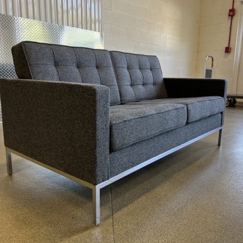 Deko Professional Upholstery - Furniture Reupholstery Near Me - Chicago, Illinois