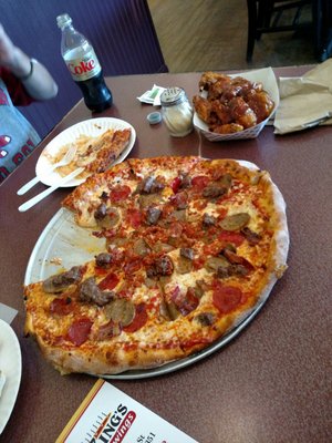 PizZing's Pizza & Wings by null