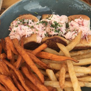 Nelson's - Lobster Roll Sandwich - Seafood Near Me - Rancho Palos Verdes, California Nelson's - Lobster Roll Sandwich - Seafood Near Me - Rancho Palos Verdes, California