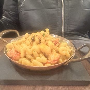 Baldamar - Spicy Lobster Mac and Cheese - New American Near Me - Roseville, Minnesota