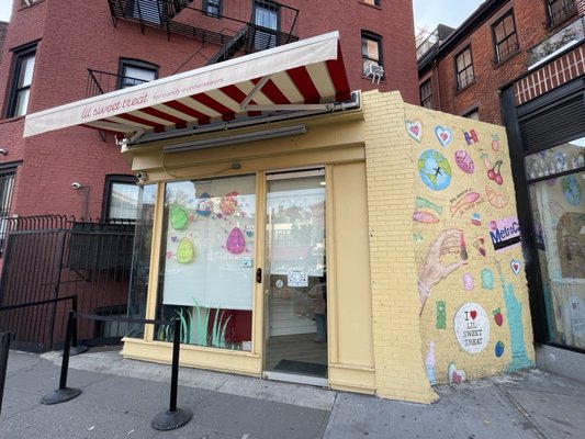 lil sweet treat by null