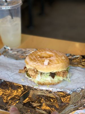 Do-Rite Donuts & Chicken by null