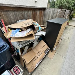 Junk that was removed. Great customer service. Junk that was removed. Great customer service.