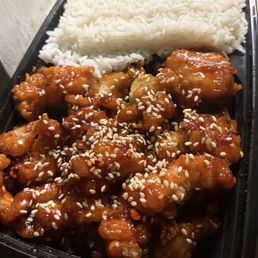 Sesame Chicken & Steamed Rice