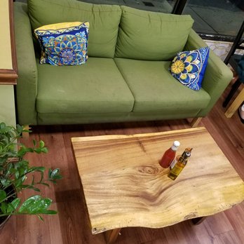 Garlic 'n Lemons - Sofa I like it - Middle Eastern Near Me - Boston, Massachusetts