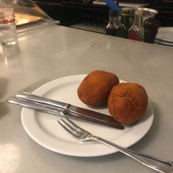 Taberna de la Daniela - Tabernas Near Me - Madrid, M