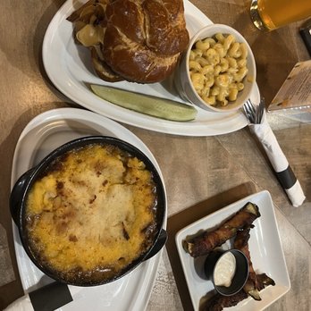 Talking Cursive Brewing Company - Burger with Mac and cheese side, bacon wrapped pickles, Shepard's pie - Breweries Near Me - Syracuse, New York Talking Cursive Brewing Company - Burger with Mac and cheese side, bacon wrapped pickles, Shepard's pie - Breweries Near Me - Syracuse, New York