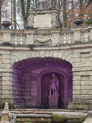 Schloss Hellbrunn by null