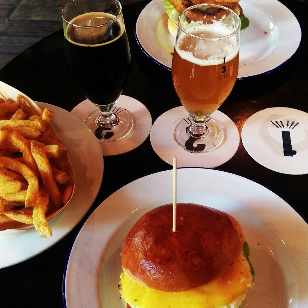 Draft House - Pubs Near Me - London, XGL