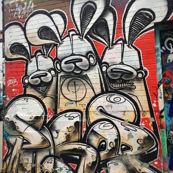 Graffiti Alley - Public Art Near Me - Toronto, Ontario Graffiti Alley - Public Art Near Me - Toronto, Ontario