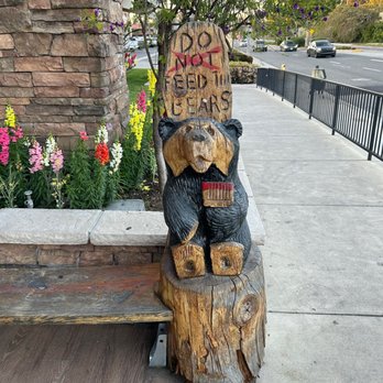 Black Bear Diner Fullerton - American Near Me - Fullerton, California