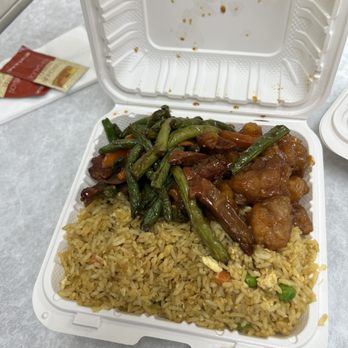Lantern Garden - Downtown - Chinese Near Me - Anaheim, California