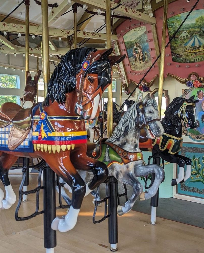 The Berkshire Carousel Logo