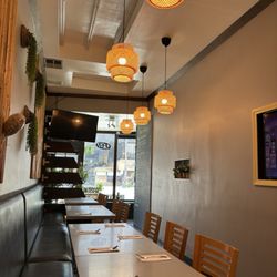 Thai on Ventura - Beautiful ambiance with soft music in the background