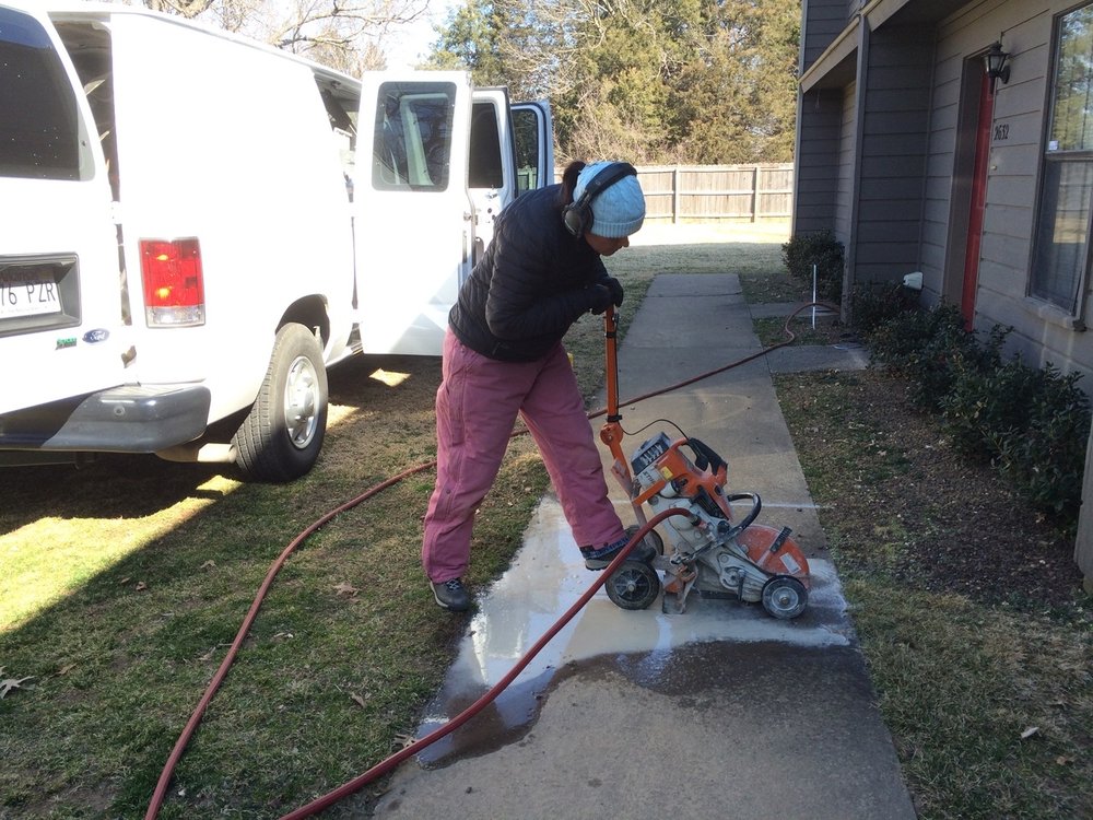 Slide of Cox Plumbing and Leak Detection