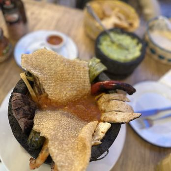 Los Tapetes Restaurante - Molcajete Mixto - Tacos Near Me - Playa del Carmen, ROO