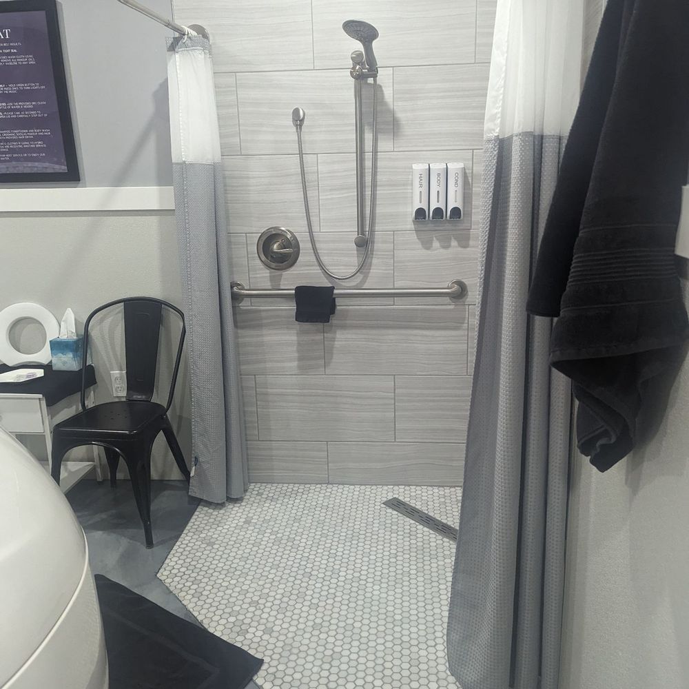 Salus Wellness Spa - Shower in the room - Massage Therapy Near Me - Jenison, Michigan