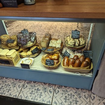 Bolivar Bread Bakery - Pastries available - Bakeries Near Me - Harpers Ferry, West Virginia