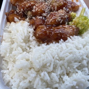 Mr Hui - L5. Sesame Chicken Lunch - Chinese Near Me - Norman, Oklahoma Mr Hui - L5. Sesame Chicken Lunch - Chinese Near Me - Norman, Oklahoma