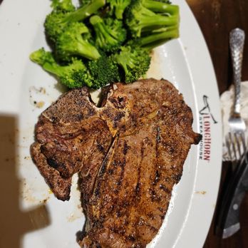 LongHorn Steakhouse - T-Bone - Steakhouses Near Me - Pineville, North Carolina LongHorn Steakhouse - T-Bone - Steakhouses Near Me - Pineville, North Carolina