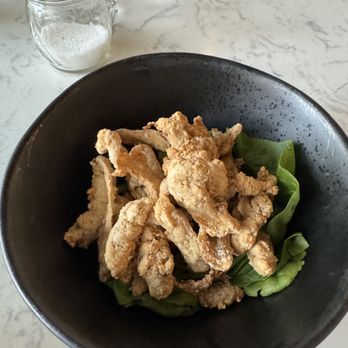 Araya's Place - Thai Near Me - Bellevue, Washington