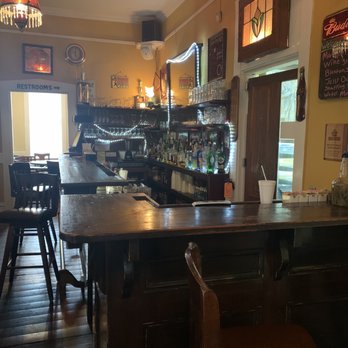 Walnut Hills - Bar - Southern Near Me - Vicksburg, Mississippi