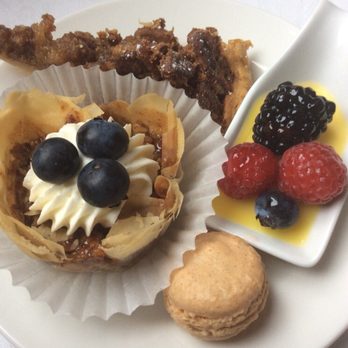 Grill 225 - Assorted Desserts (Thanksgiving Day Brunch) - Steakhouses Near Me - Charleston, South Carolina