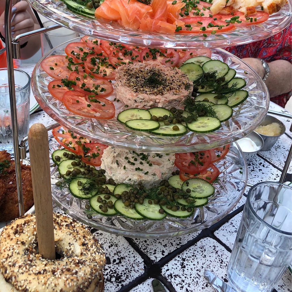 Sadelle's - Smoked fish heaven - Breakfast & Brunch Near Me - Boca Raton, Florida Sadelle's - Smoked fish heaven - Breakfast & Brunch Near Me - Boca Raton, Florida