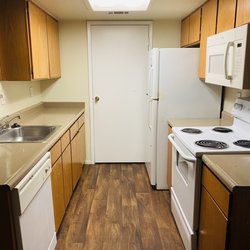 Evergreen Cleaning Company - Deep cleaning my kitchen