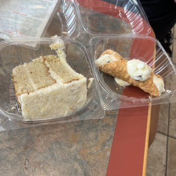 Baris Pasta & Pizza - Italian almond cake and cannoli - Pizza Near Me - Pflugerville, Texas Baris Pasta & Pizza - Italian almond cake and cannoli - Pizza Near Me - Pflugerville, Texas