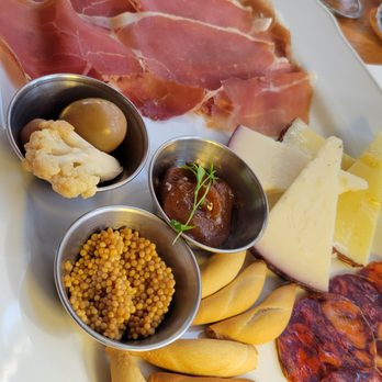The Soca Kitchen - Spanish cheese & Charcuterie - Spanish Near Me - Vanier, Ontario